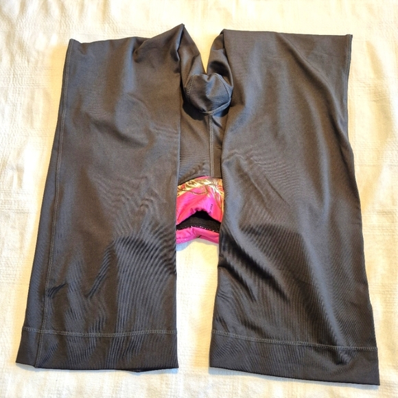 Realtree women's size Small black pull on athletic pants Realtree waist band - Picture 5 of 6